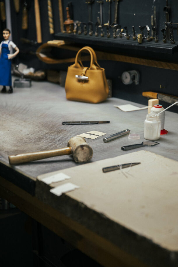 Longchamp craftsman - Élodie Daguin