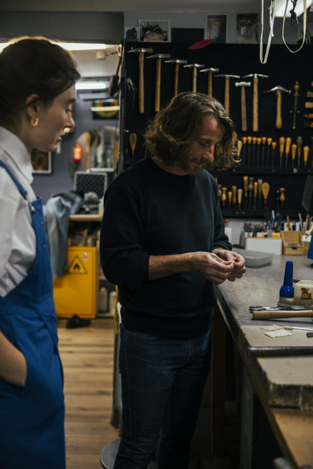 Longchamp craftsman - Élodie Daguin