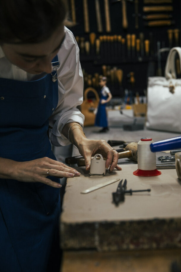 Longchamp craftsman - Élodie Daguin